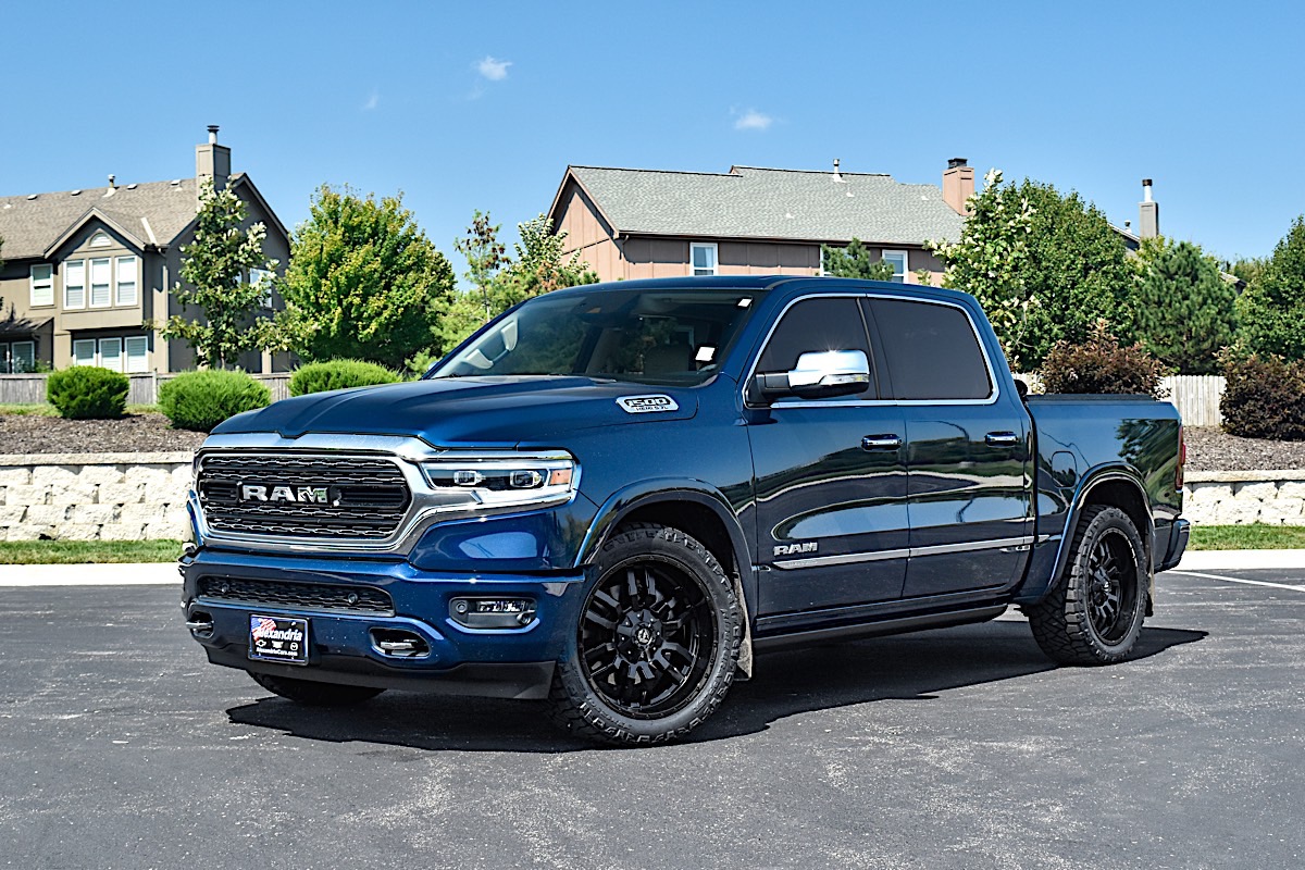  Ram 1500 with Fuel 1-Piece Wheels Sledge - D596
